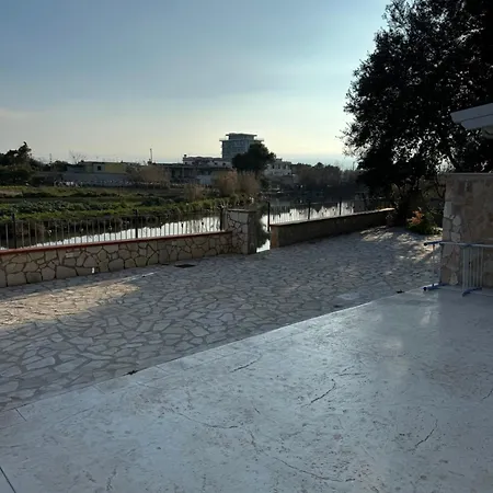 Bianca Trilocale Διαμέρισμα *