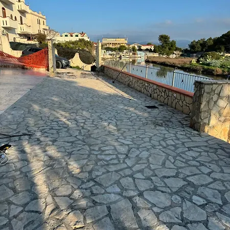 Bianca Trilocale Διαμέρισμα Foce Varano